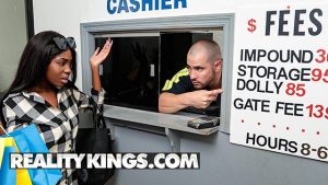 Reality Kings ebony Tori Montana pounded vigorously after rough deepthroating